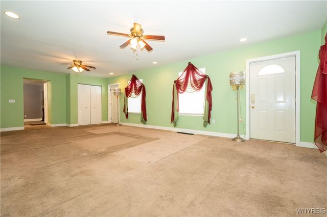 6040 Aiken Road, Pendleton, NY 14094