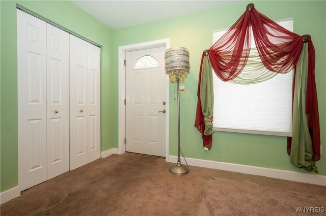 6040 Aiken Road, Pendleton, NY 14094