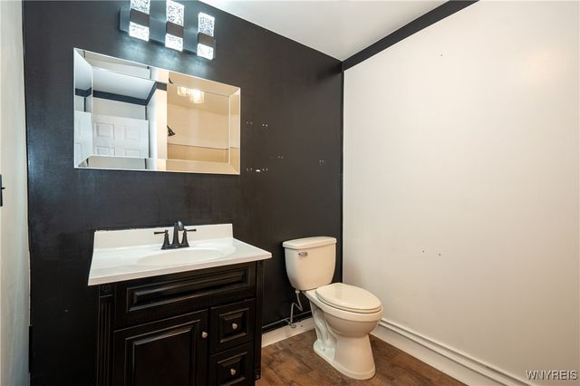 6040 Aiken Road, Pendleton, NY 14094