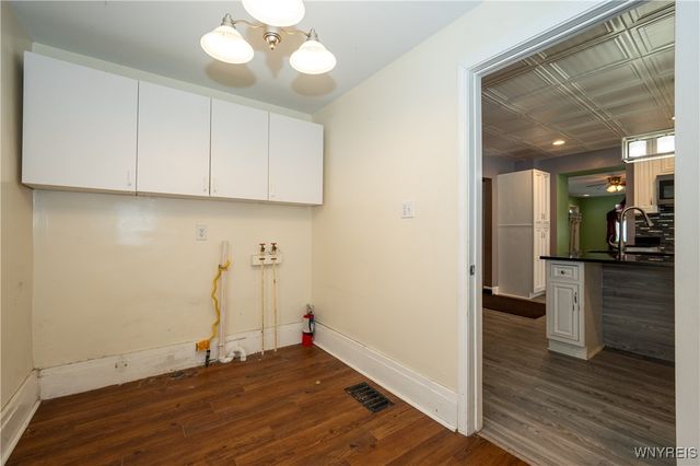 6040 Aiken Road, Pendleton, NY 14094