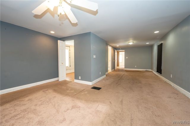 6040 Aiken Road, Pendleton, NY 14094