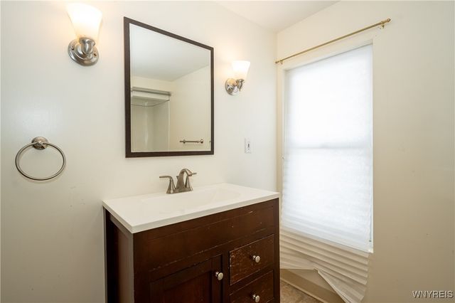 6040 Aiken Road, Pendleton, NY 14094