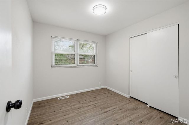 2975 Dover Drive, Florissant, MO 63033
