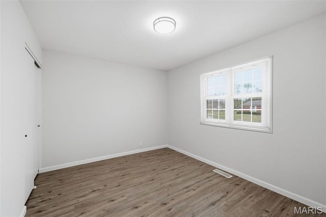 2975 Dover Drive, Florissant, MO 63033