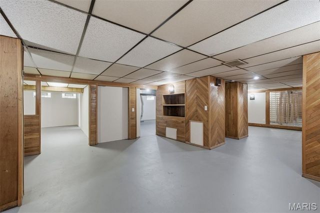 2975 Dover Drive, Florissant, MO 63033