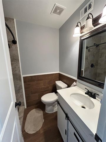 30 Harbour Lane, Coldspring, TX 77331