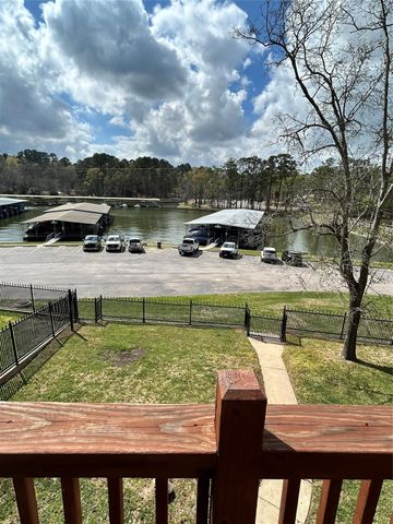 30 Harbour Lane, Coldspring, TX 77331