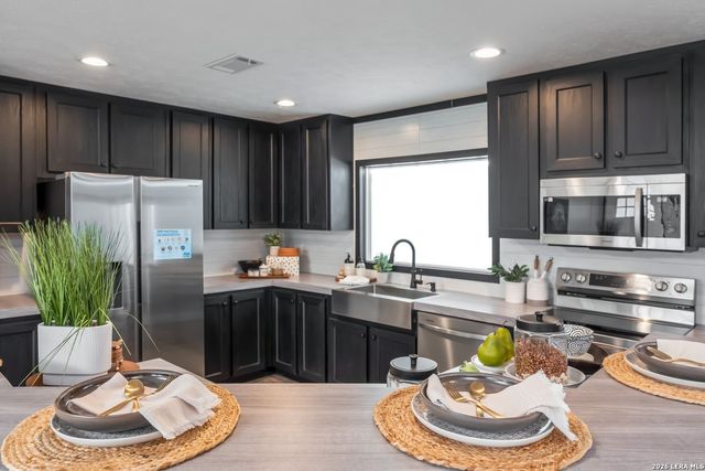 128 Gembel Trail, San Antonio, TX 78264