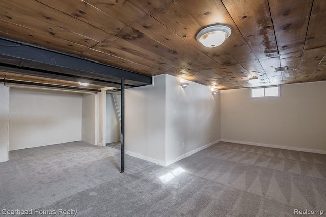 12749 Shaffer Road, Springfield Charter Township, MI 48350