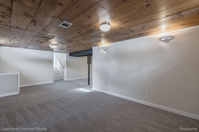 12749 Shaffer Road, Springfield Charter Township, MI 48350