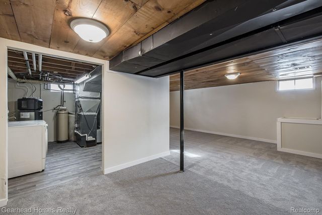 12749 Shaffer Road, Springfield Charter Township, MI 48350