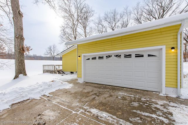 12749 Shaffer Road, Springfield Charter Township, MI 48350