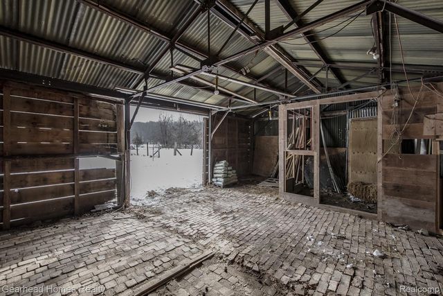 12749 Shaffer Road, Springfield Charter Township, MI 48350