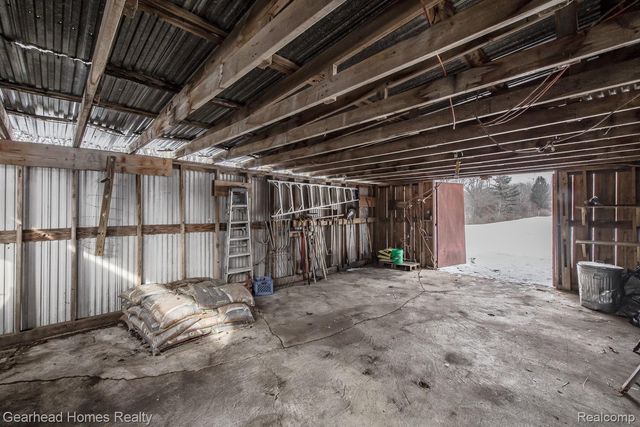 12749 Shaffer Road, Springfield Charter Township, MI 48350