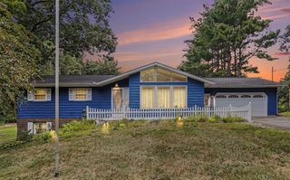 8374 W Q Avenue, Mattawan, MI 49071