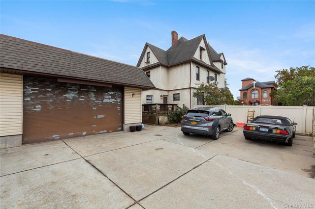 154-01 35th Avenue, Flushing, NY 11354