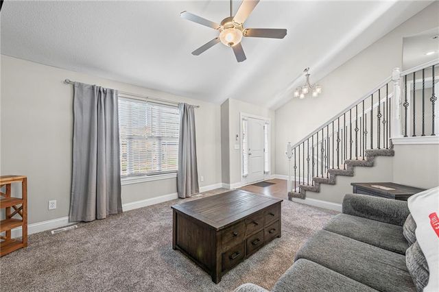 2207 Pike Street, St Joseph, MO 64503