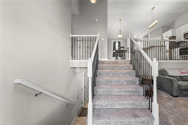 2207 Pike Street, St Joseph, MO 64503