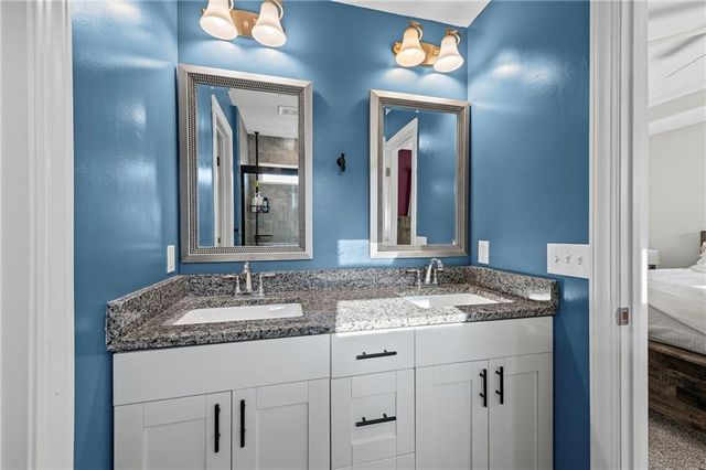 2207 Pike Street, St Joseph, MO 64503