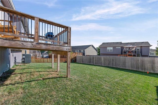 2207 Pike Street, St Joseph, MO 64503