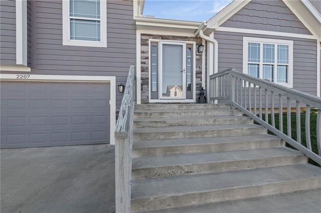 2207 Pike Street, St Joseph, MO 64503