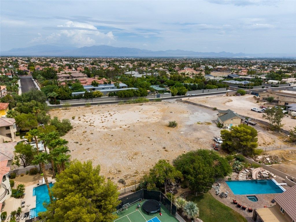 2050 South Tomsik Street, Las Vegas, NV 89117 — exterior