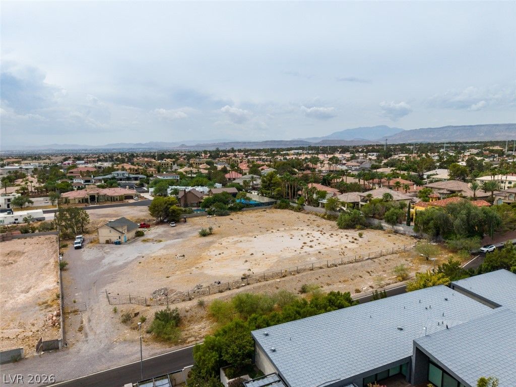2050 South Tomsik Street, Las Vegas, NV 89117 — photo 3