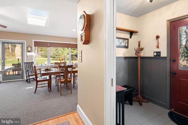 1946 WASHINGTON LN, Jenkintown, PA 19046