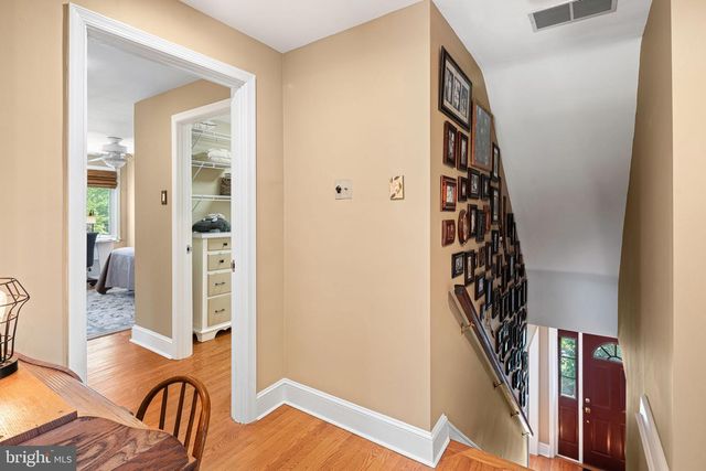 1946 WASHINGTON LN, Jenkintown, PA 19046