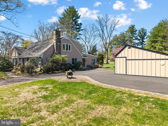 1946 WASHINGTON LN, Jenkintown, PA 19046