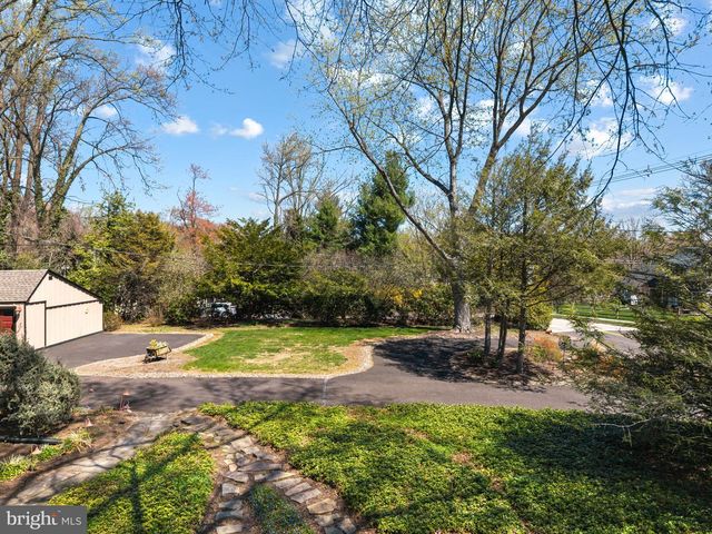 1946 WASHINGTON LN, Jenkintown, PA 19046