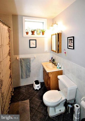 4855 RIDGE AVE, Philadelphia, PA 19129