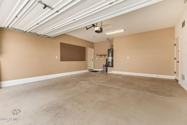 2057 W Kenton Way, San Tan Valley, AZ 85144
