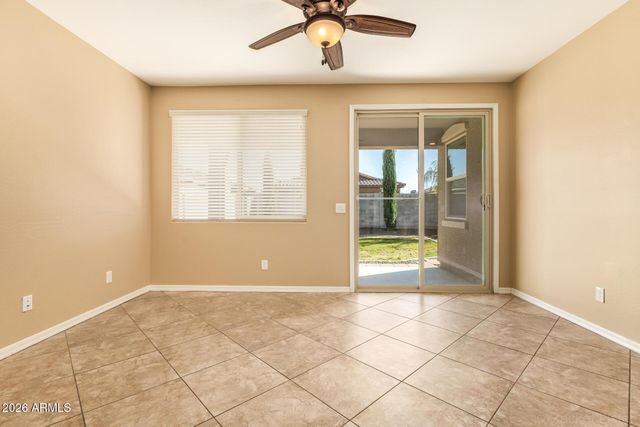2057 W Kenton Way, San Tan Valley, AZ 85144