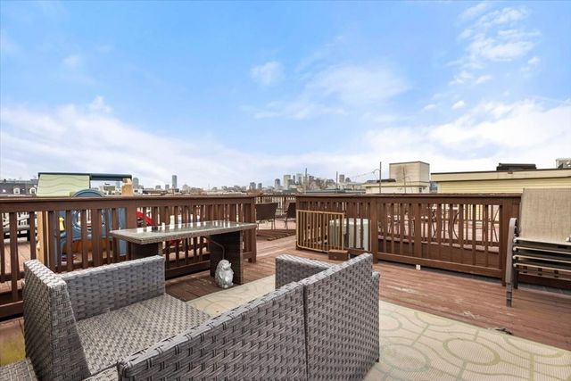 591 E 3rd St 1, Boston, MA 02127