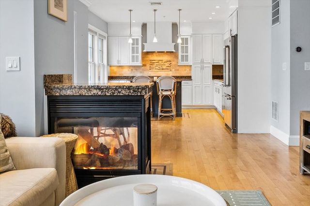 591 E 3rd St 1, Boston, MA 02127