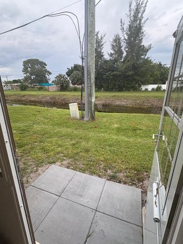 2522 Emory Drive E A, West Palm Beach, FL 33415