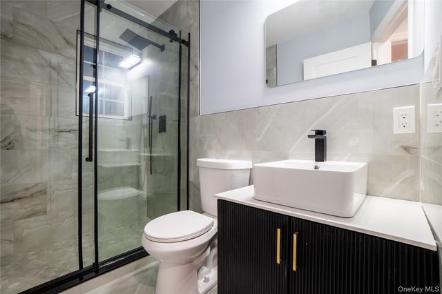 139 Maple Avenue, Bethpage, NY 11714