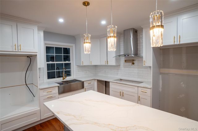 139 Maple Avenue, Bethpage, NY 11714