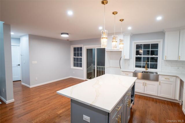 139 Maple Avenue, Bethpage, NY 11714