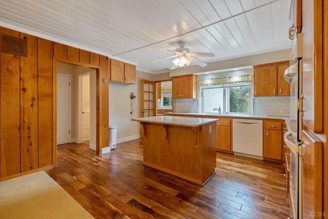 1714 N Blythe, Fresno, CA 93722