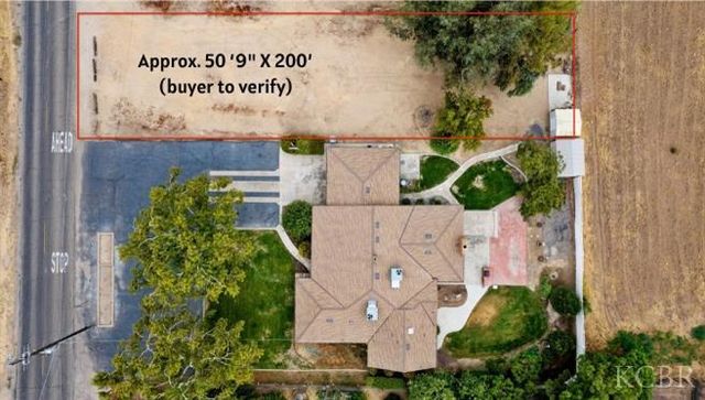 1714 N Blythe, Fresno, CA 93722