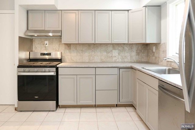25 Huck Road, Bloomfield, NJ 07003