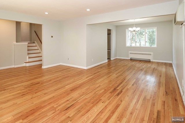 25 Huck Road, Bloomfield, NJ 07003