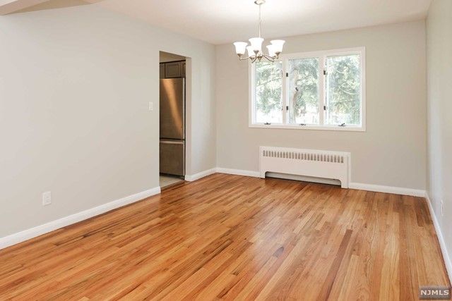 25 Huck Road, Bloomfield, NJ 07003