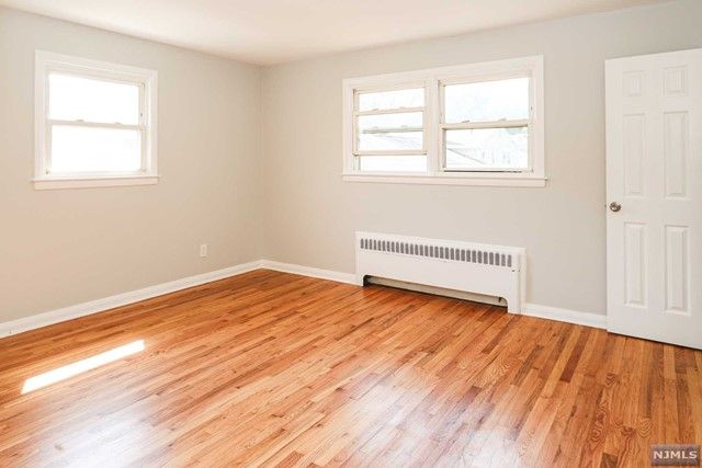 25 Huck Road, Bloomfield, NJ 07003