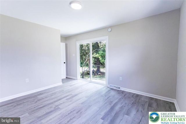 1714 Elliot Avenue, Bethlehem City, PA 18018