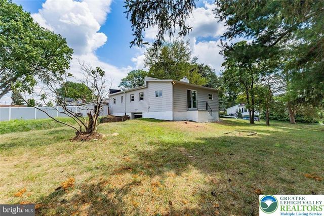 1714 Elliot Avenue, Bethlehem City, PA 18018