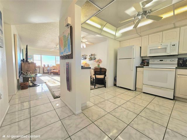 4525 COVE CIRCLE 1002, St Petersburg, FL 33708