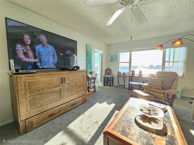 4525 COVE CIRCLE 1002, St Petersburg, FL 33708